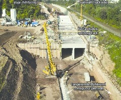  3	Offene Bauweise Tunnel Hain: Tangierende Pfahlwand, Böschung und Bodenvernagelung neben Bestandsgleis 