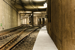  Extensive redevelopment measures in the City of Essen’s Metro network also called for the cable trough lids being renewed. In the process, more than 2,500 fire protection elements D+2 were used 