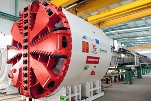  Assembled 6.1 m diameter EPB Shield for Prague Metro Line A extension at the Herrenknecht AG workshop in Germany  