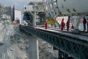  1 The two 10.2 m diameter Robbins TBM were assembled on bridges spanning a deep valley 