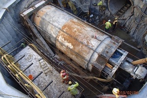  90 degree turn of a cutterhead when driving the SeC sewage tunnel (February 2013) 