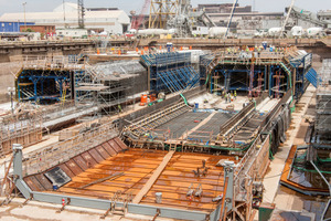  Altogether eleven tunnel segments with an average length of 106 m were concreted in the dry dock using  formworks 