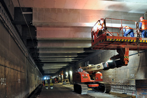  Installation on the concrete beams 