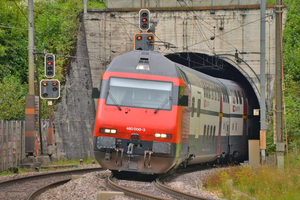  Nahe dem Südportal des bestehenden Tunnels bei Schinznach-Dorf soll ab Frühjahr 2016 der Tunnelvortrieb für den Bau des neuen Bözberg-Eisenbahntunnels starten 