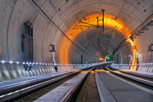  Tunnel der neuen Unterinntalbahn zwischen Radfeld und Baumkirchen bei Inbetriebnahme am 9. Dezember 2012 