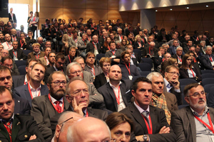  More than 900 participants from 12 countries attended the two-day colloquium with accompanying trade exhibition in the „Salzburg Congress“ 