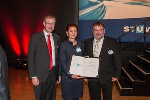  Awarding of the STUVA Young Engineers` Prize during the evening event to Mag. (FH) Susanne Fehleisen 