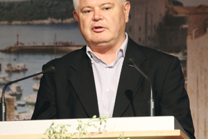  <div class="bildtext">Andro Vlahusic, der Bürgermeister von Dubrovnik, freute sich über die vielen Gäste</div> 
