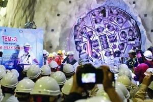  In Kuala Lumpur three Robbins Main Beam TBMs completed the excavation of Southeast Asia’s longest tunnel in 2014 