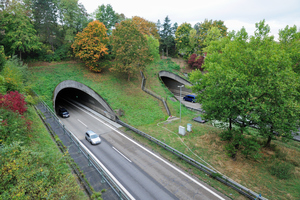  <div class="bildtext">2015 wurde am bayrischen Tunnel Pfaffenstein eine sicherheitstechnische Nachrüstung für rund acht Millionen Euro durchgeführt</div> 
