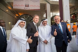  On September 25, VIPs and project participants celebrated the final breakthrough together. Guests at the ceremony included (from left to right) the CEO and Chairman of Qatar Rail Abdulla Abdulaziz Turki al Subaie, the German ambassador to Qatar Hans-Udo Muzel, the Minister of Transport and Communication of Qatar,H.E. Jassim Saif Ahmed al Sulaiti and Dr.-Ing E.h. Martin Herrenknecht 