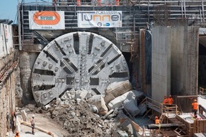  Breakthrough of the 2nd tunnel bore on May 6, 2013 with the EPB shield “Harriet” 