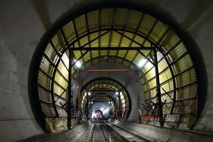  2 Concreting the inner vault 