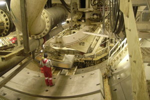  Installation of the geothermal segments in the Jenbach Tunnel, Lot H8  