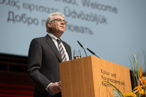  Martin Bosshard said goodbye at the STC 2014, stepping down as STS president at the end of June 