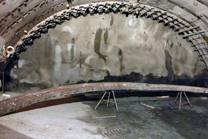  The Russian method of rock-fall protection, showing a detail of in-situ concreting and braced formwork (right) 