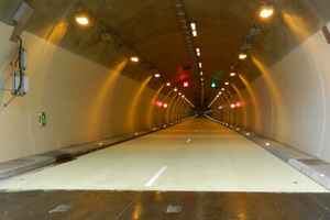  The white asphalt caters for enhanced safety and cost-savings for lighting in the Luxembourg tunnels on the A7      