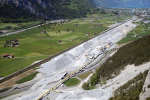  1 Construction site for the northern access in the Urner Reusstal Valley 