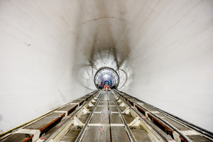  Auskleidung des Lee-Tunnels aus stahlfaserverstärktem Beton 